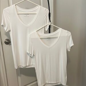 Express White V neck t shirts